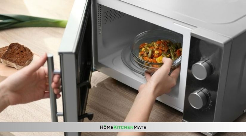 can glass tupperware go in the microwave