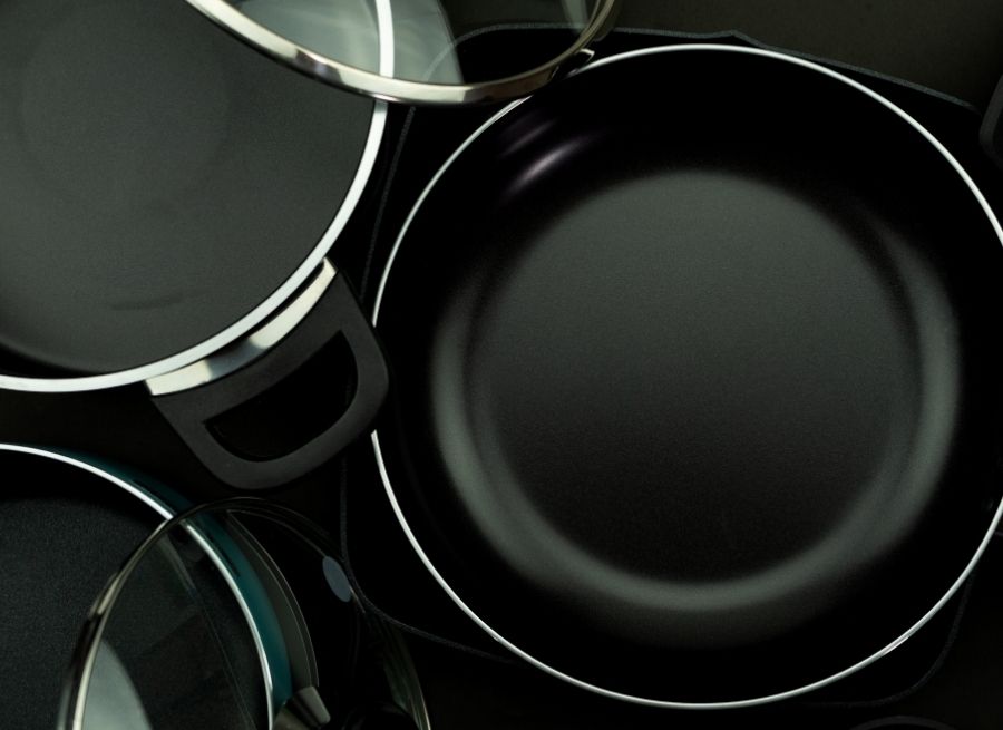 can non stick pans go in the dishwasher