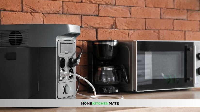 can you plug a microwave into a power strip