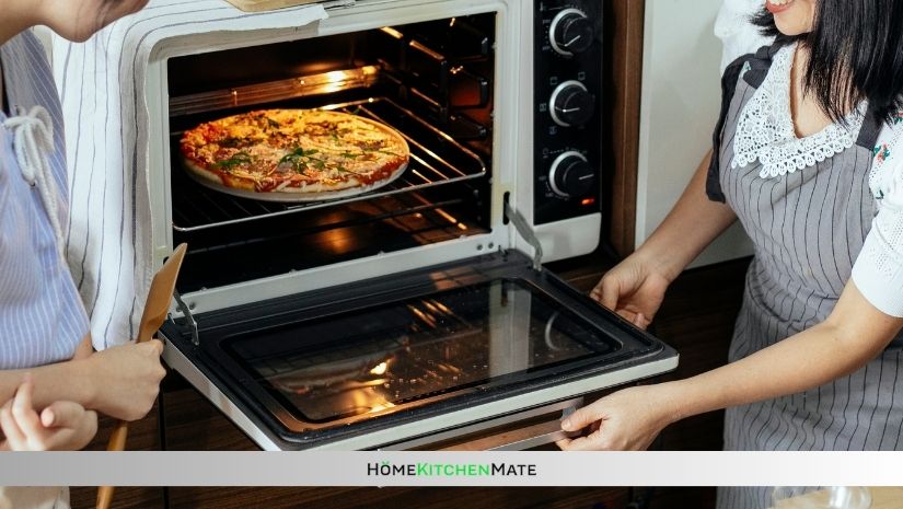 Easy Ways to Maintain Your Oven at Home