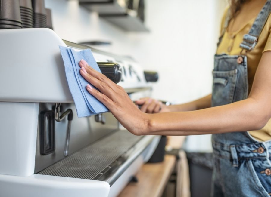 Signs Your Coffee Maker Needs Cleaning