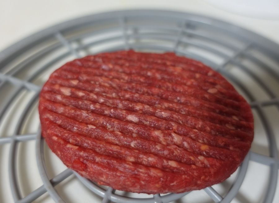 can you defrost beef in the microwave
