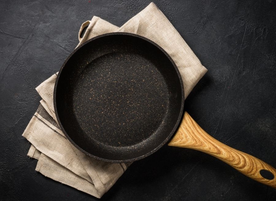 can you use a cast iron skillet on an electric stove